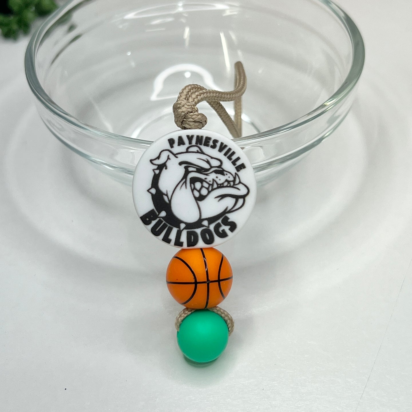 Bulldog Basketball Zipper Charm